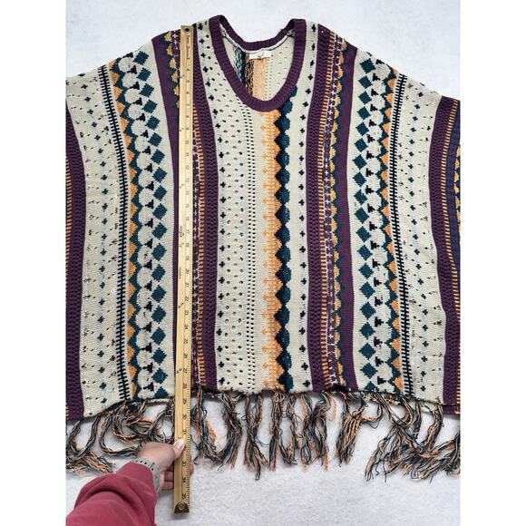 Easel Sweater Poncho Womens Size Medium Boho Indie Oversized Crotcheted - Picture 5 of 9